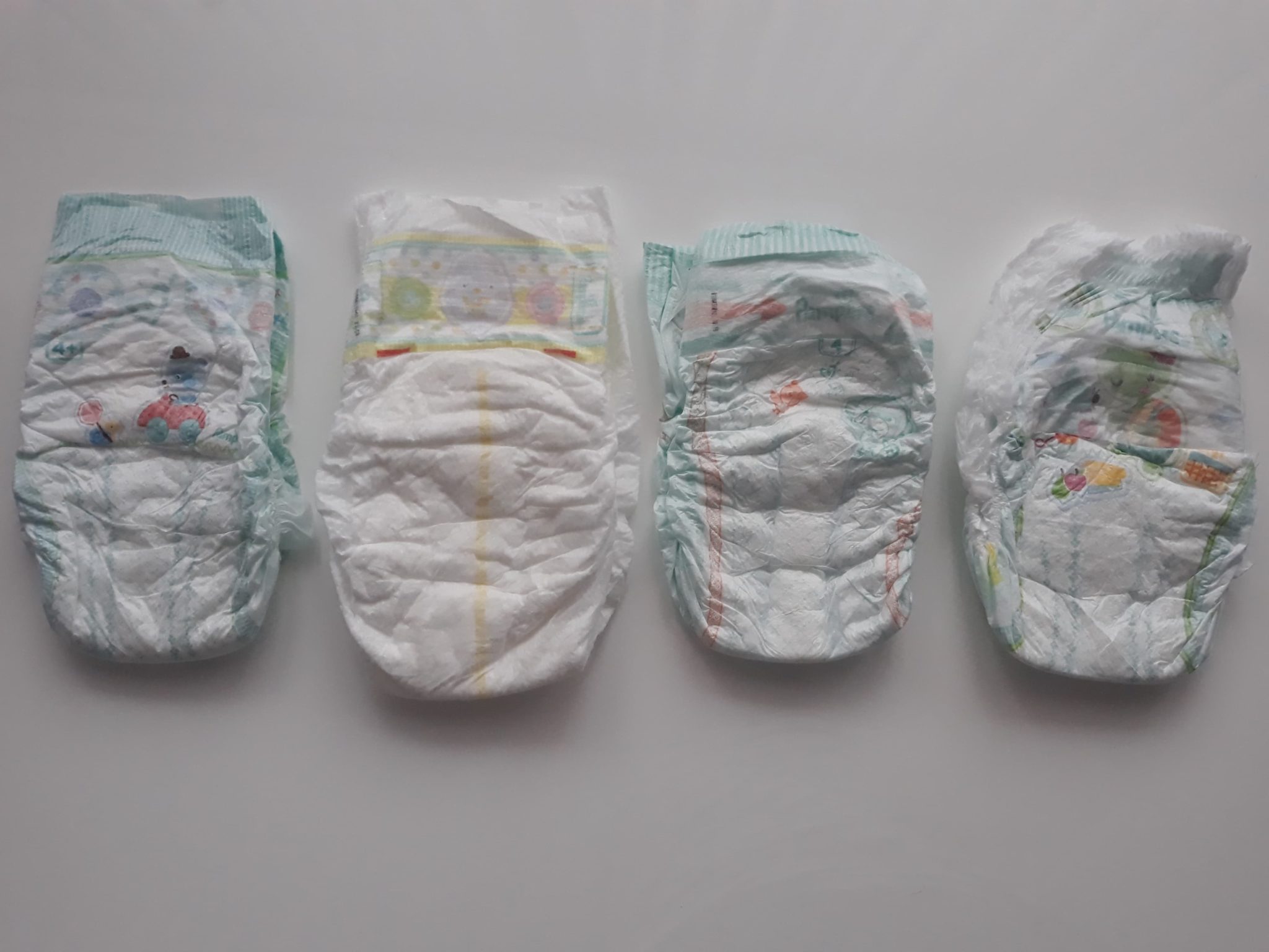 różnica między pampers 4 a 4+