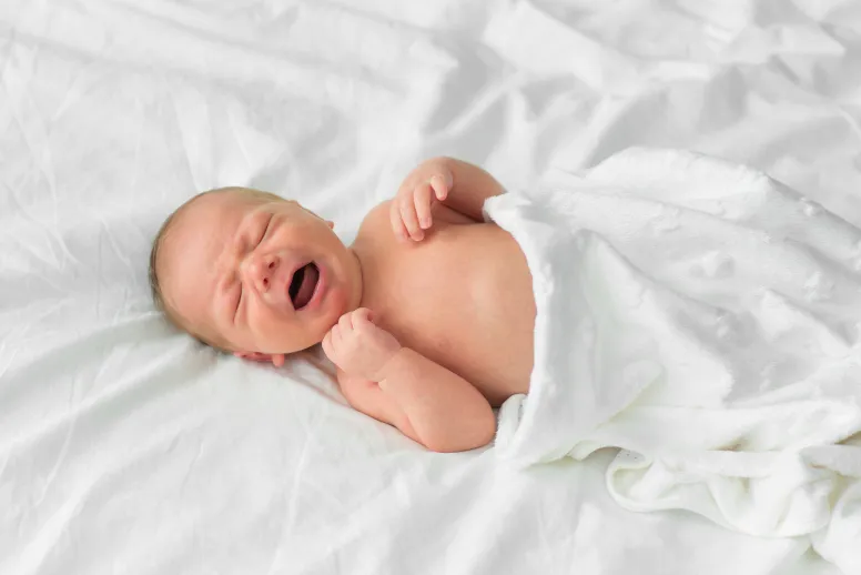 niemowlak placze nerwowy przy zmianie pieluchy