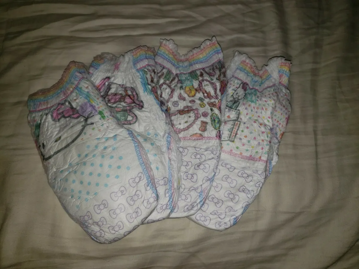 pampers hello kitty pull ups