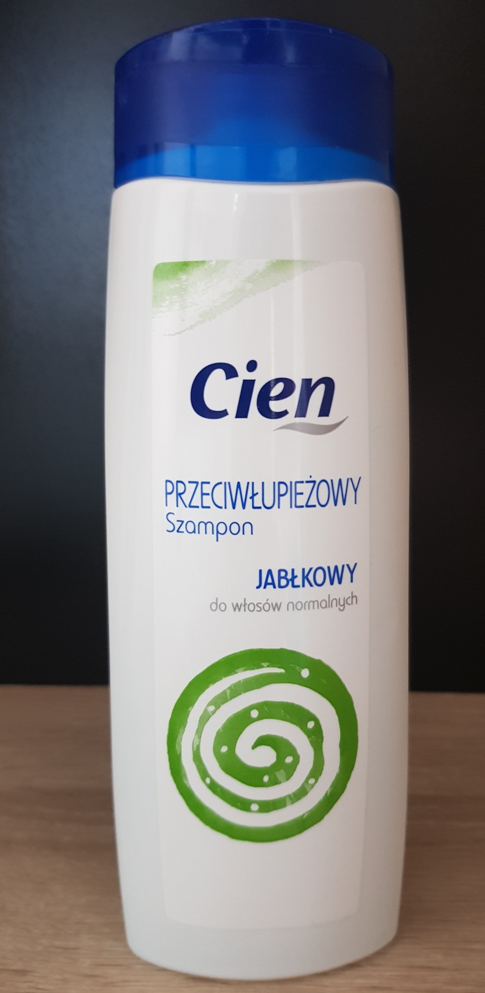 cien szampon wizaz