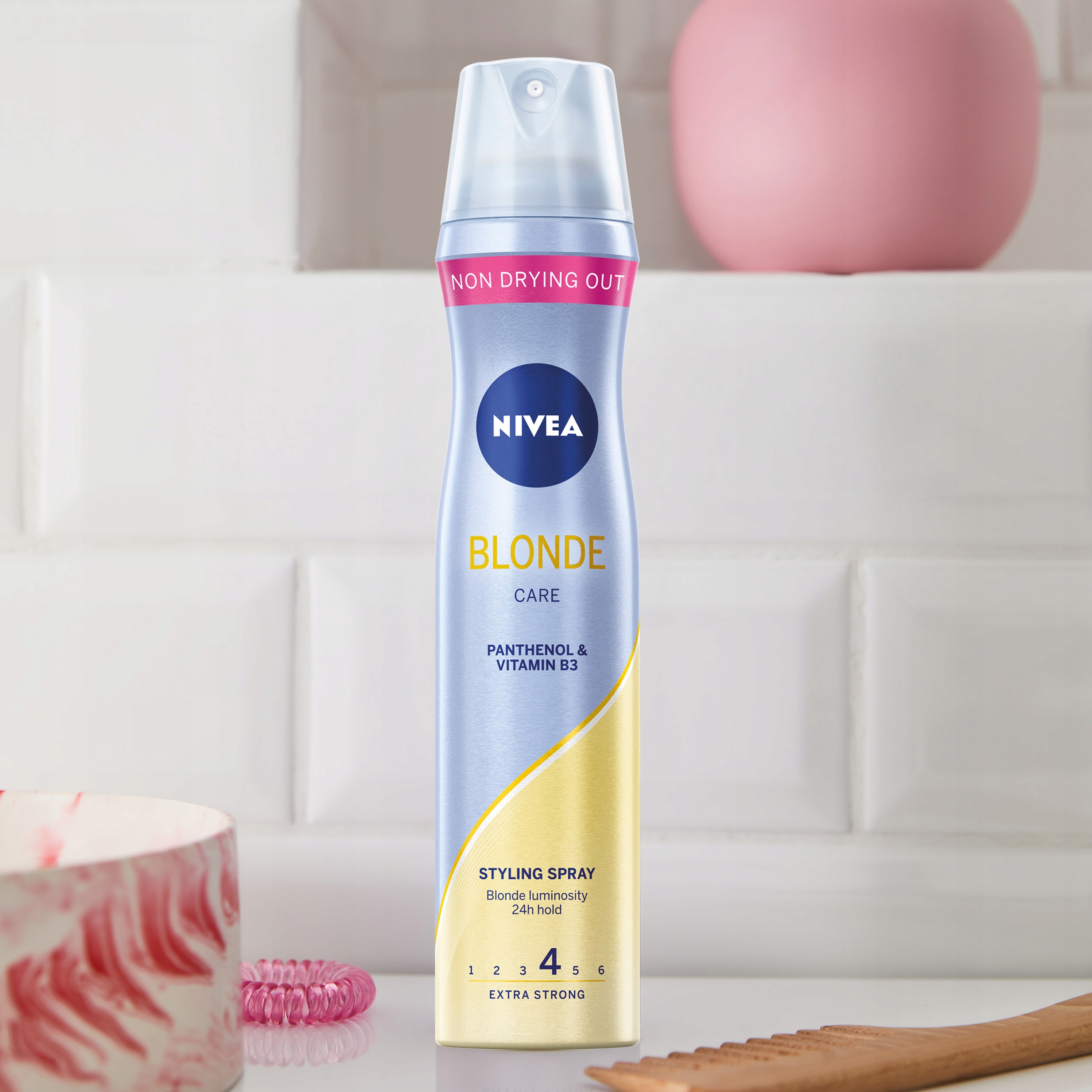 lakier do włosów nivea blonde