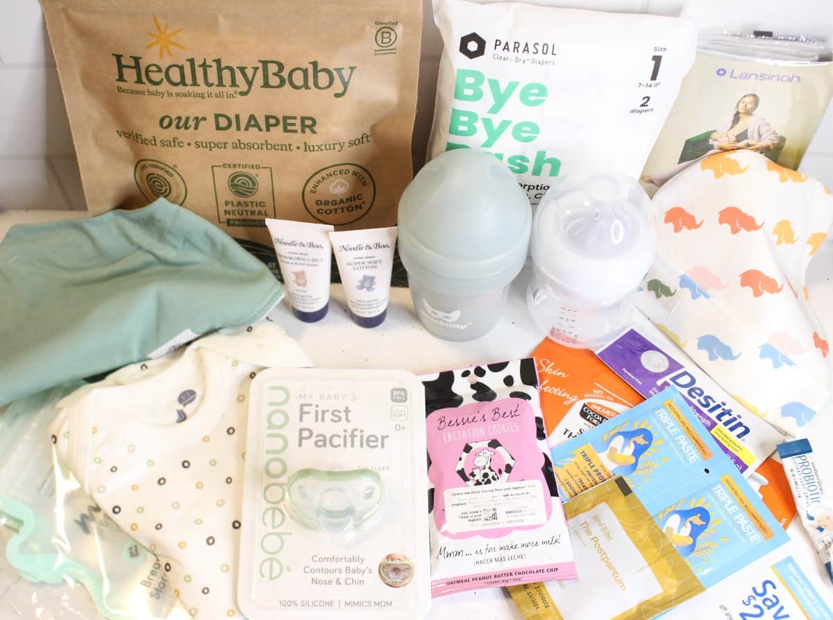 free baby pampers box and treats for mum