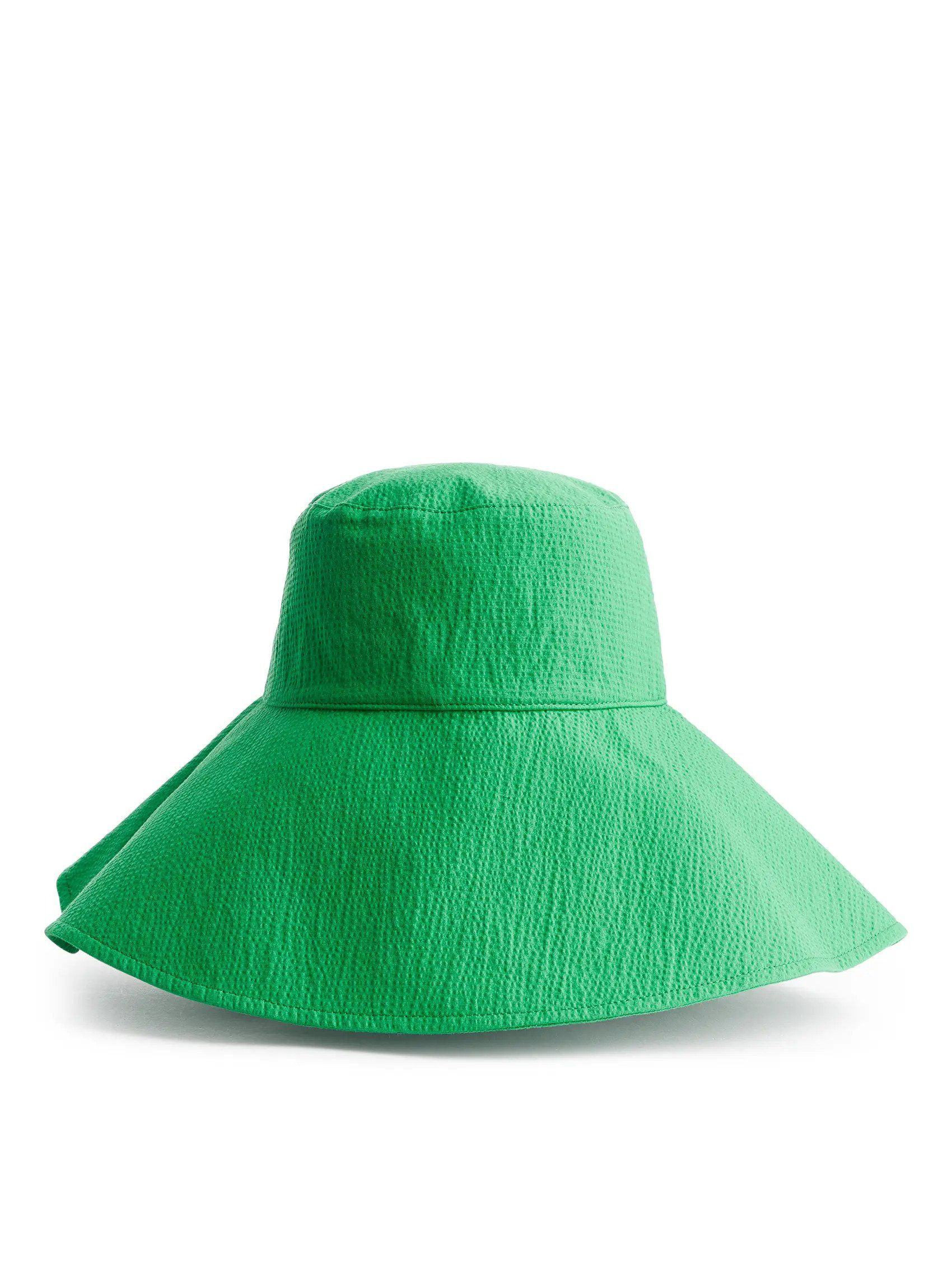 Elle Porte Summer hat