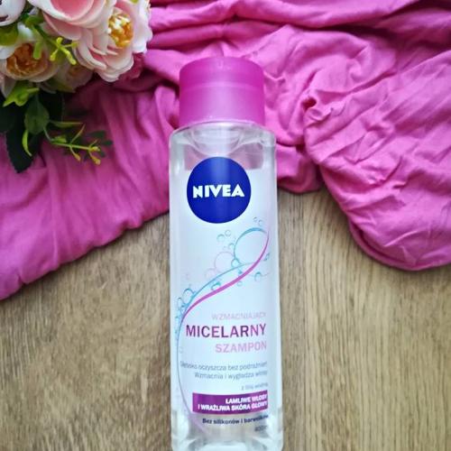 nivea wzmacniający szampon micelarny wzbogacony o lilię wodną wizaz