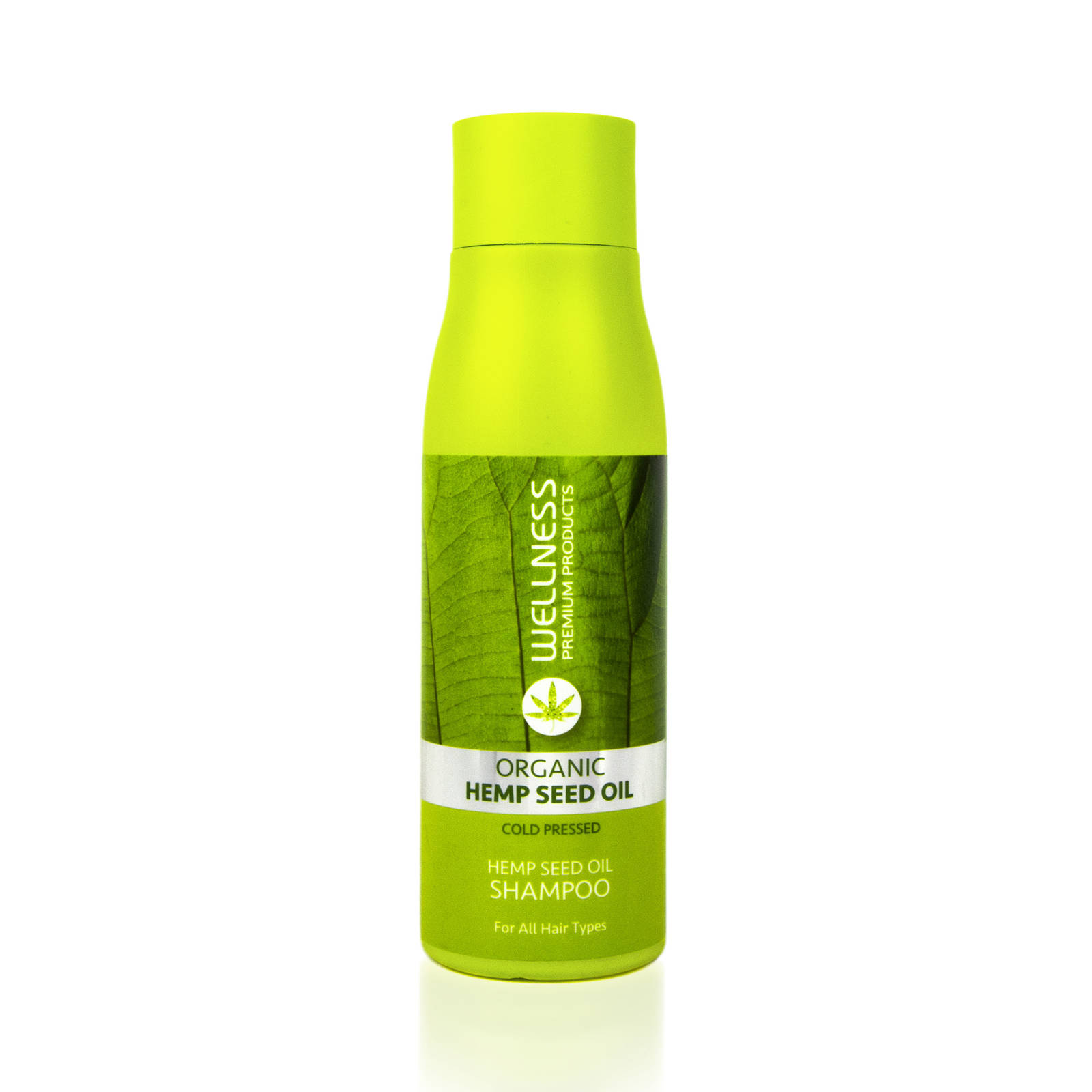 szampon z olejem z konopii w zielonej butelce